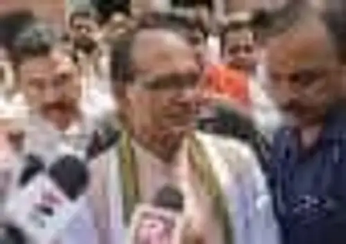 Union Agriculture Minister Shivraj Singh Chouhan on Wednesday said the government will procure soyabean at a minimum support price in Madhya Pradesh amid a fall in the rates below the MSP level.
MSP of soyabean (yellow) is fixed at Rs 4,892 per quintal for 2024-25. The procurement will be carried out under the Price Support Scheme (PSS) implemented by the agriculture ministry.
"MP farmers are worried about soyabean prices ruling below MSP. We received a proposal from the MP government on procurement yesterday night. We have approved it," Chouhan told reporters.
Soyabean will be purchased at an MSP in Madhya Pradesh also, the minister said, asserting that the farming community is a priority for the government and he believes serving farmers is like worshipping God.
Earlier, the Centre had given permission for procurement of soyabean at MSP rate in Maharasthra and Karnataka, he added.