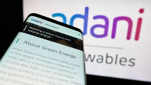 Adani Green Energy redeems $750 million Holdco Notes, strengthening capital management plan