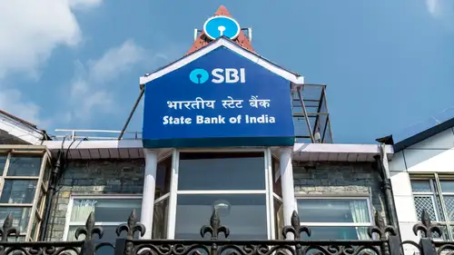 SBI raises ₹7,500 crores via first Basel III tier 2 bonds of FY24 at 7.42% coupon rate