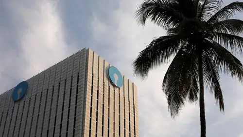 SBI aims to sell Yes Bank stake worth $2.2 billion by end-March: Report