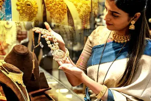 Gold Rate Falls In India: Check 22 Carat Price In Your City On September 18