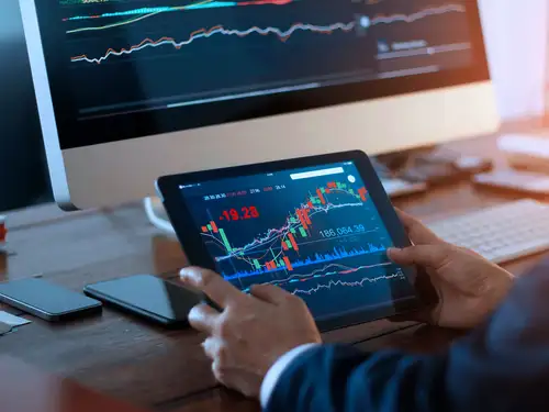 Bulls dominate PVR INOX, Indiamart Intermesh, GMR Infra, SAIL, and Dixon Technologies with fresh long positions. Price increases accompanied by open interest rises confirm long buildup signals. Additional checks aid trading decisions, including proximity to 52-week high and bullish crossovers.