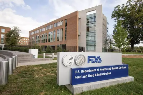 Drugmakers Lupin and Aurobindo Pharma are recalling products from the American market due to manufacturing issues, as reported by the US Food and Drug Administration (USFDA). Lupin Pharmaceuticals Inc, a US-based unit of Lupin, is specifically recalling 3,552 bottles of Cefixime for Oral Suspension (USP 200 mg/5 mL) because of "failed content uniformity specifications."