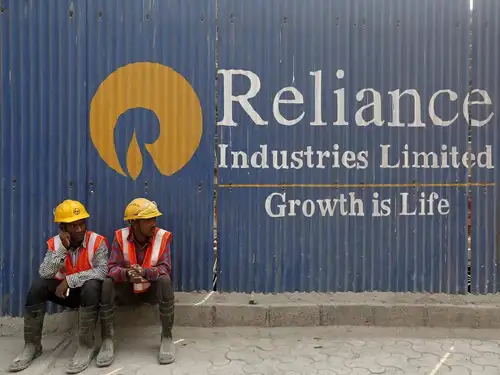 Reliance Industries Invests Rs 4,330 cr in Retail Unit in FY24