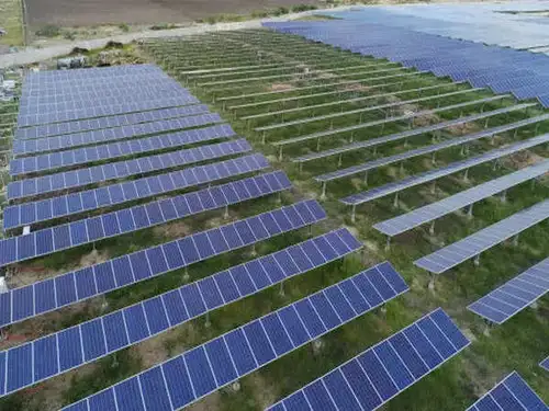 Waaree Renewable bags 30 MW solar project in Maharashtra