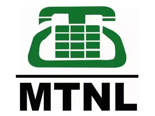 The board "accorded its approval to enter into a service agreement between BSNL and MTNL for a period of 10 years or unless it is revoked earlier by giving a notice of six months or extended by mutual consent between the parties, subject to approval of the said service agreement by Department of Telecom / Ministry of Company Affairs ," it said.