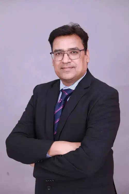 Medikabazaar appoints Dinesh Lodha as new CEO amid leadership changes