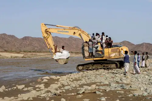 CJ Darcl transports 34 excavators to Haryana by using specialised rail rakes