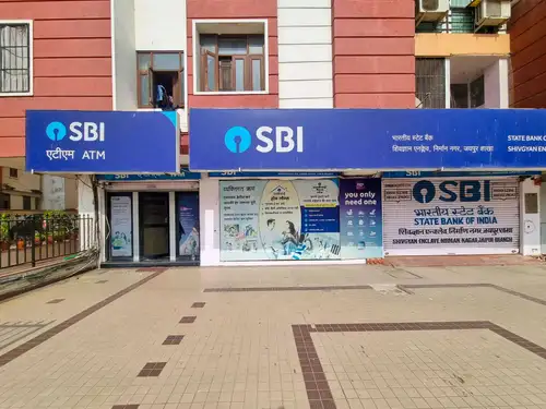 State Bank of India has raised Rs 7,500 crore through Basel III compliant tier 2 bonds at a 7.42% annual rate. This 15-year bond has a call option after 10 years.