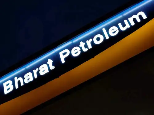 Bharat Petroleum Corp. is in discussions with lenders to secure a Rs 32,000 crore loan, potentially the largest local-currency loan this year. State Bank of India will lead the transaction, with other banks like Punjab National Bank and Bank of Baroda also involved. The loan will fund BPCL's ethylene cracker plant in Madhya Pradesh.