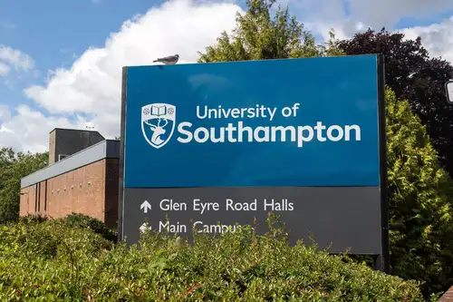 The University of Southampton will open its first offshore campus in India next year, aiming to offer 30 courses and enroll over 5,000 students within eight years. Located in the Delhi-National Capital Region, the campus will initially offer six courses, including undergraduate and postgraduate programs in computing and business, with fees around 60% of those at the UK campus.