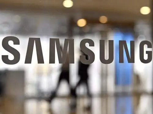 Samsung is set to win network deals from Vodafone Idea (Vi) to replace Chinese 4G gear in four telecom circles. This $70 million contract could expand to include 5G equipment, marking a significant breakthrough for Samsung in the Indian telecom market.