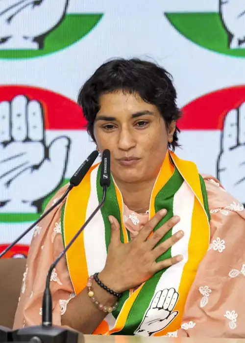 Railways served show cause notice to Olympic wrestler Vinesh Phogat on Sept 4: Officials