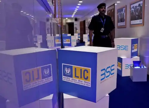 LIC outperforms private peers in new premium mop-up in August