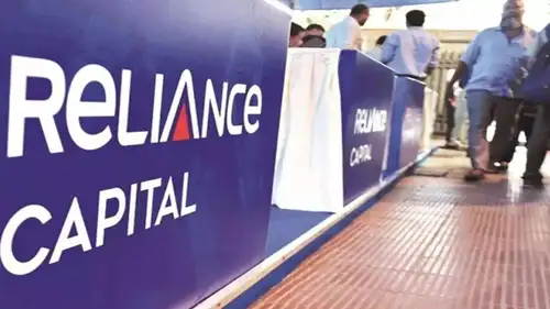 The NCLAT has issued a notice to IndusInd International Holdings Ltd over a plea by Reliance Capital's lenders seeking interest on delayed payments. The lenders want modifications to an earlier order and are asking for interest on the upfront cash amount until August 2024. IIHL must respond within two weeks.