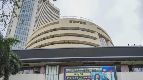 IT stocks drag Sensex, Nifty lower ahead of Fed meet outcome