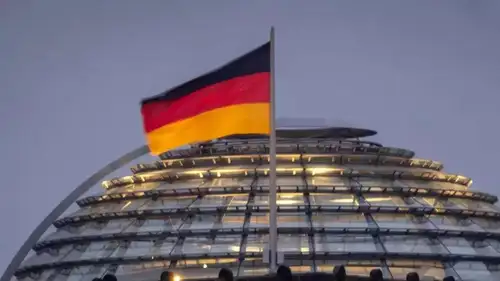 The declaration, signed by the government, business associations, the KfW state bank and actors from the startup environment, includes measures to improve Germany's business conditions to foster innovation.