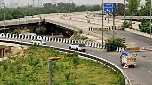 DND flyover operator Noida Toll Bridge Company gets massive ₹21,000 crore tax relief