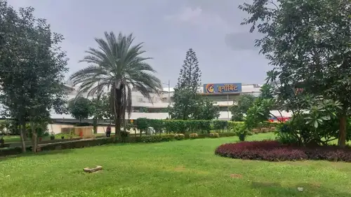 Inorbit Malls, a subsidiary of K Raheja Corp, has acquired Akshay Sky Mall in Hubli for over Rs 400 crore. The fully leased mall features anchor tenants like Reliance Trends and Lifestyle. This move highlights the growing potential of tier-II cities in India for large-scale real estate investments.