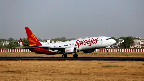 SpiceJet to lease 10 new planes for the upcoming travel season: Report