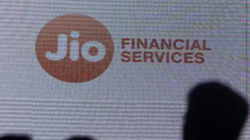 Jio Financial Services shares dip 3% on tepid Q1 results; should you buy?